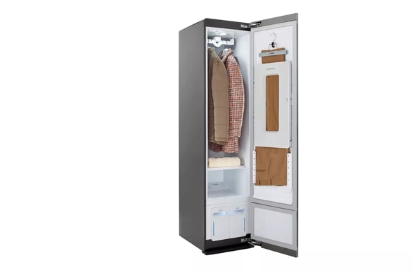 LG Styler® Smart Steam Closet with 3 Hangers - S3MFBN | LG USA LG Styler® Smart Steam Closet with 3 Hangers - S3MFBN | LG USA