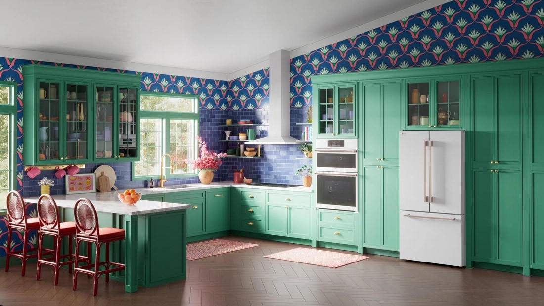 LG STUDIO 1.7/4.7 cu. ft. Combination Double Wall Oven with Air Fry

