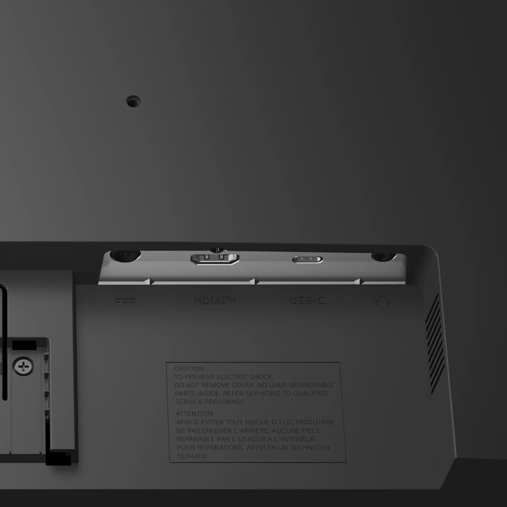 HDMI TMM
USB-C
CAUTION:
TO PREVENT ELECTRIC SHOCK,
DO NOT REMOVE COVER. NO USER-SERVICEABLE PARTS INSIDE. REFER SERVICING TO QUALIFIED SERVICE PERSONNEL.
ATTENTION:
AFIN D'EVITER TOUT RISQUE D'ELECTROCUTION, NE PAS ENLEVER L'ARRIERE. AUCUNE PIECE REPARABLE PAR L'USAGER A L'INTERIEUR. POUR REPARATIONS, APPELER UN TECHNICIEN QUALIFIE