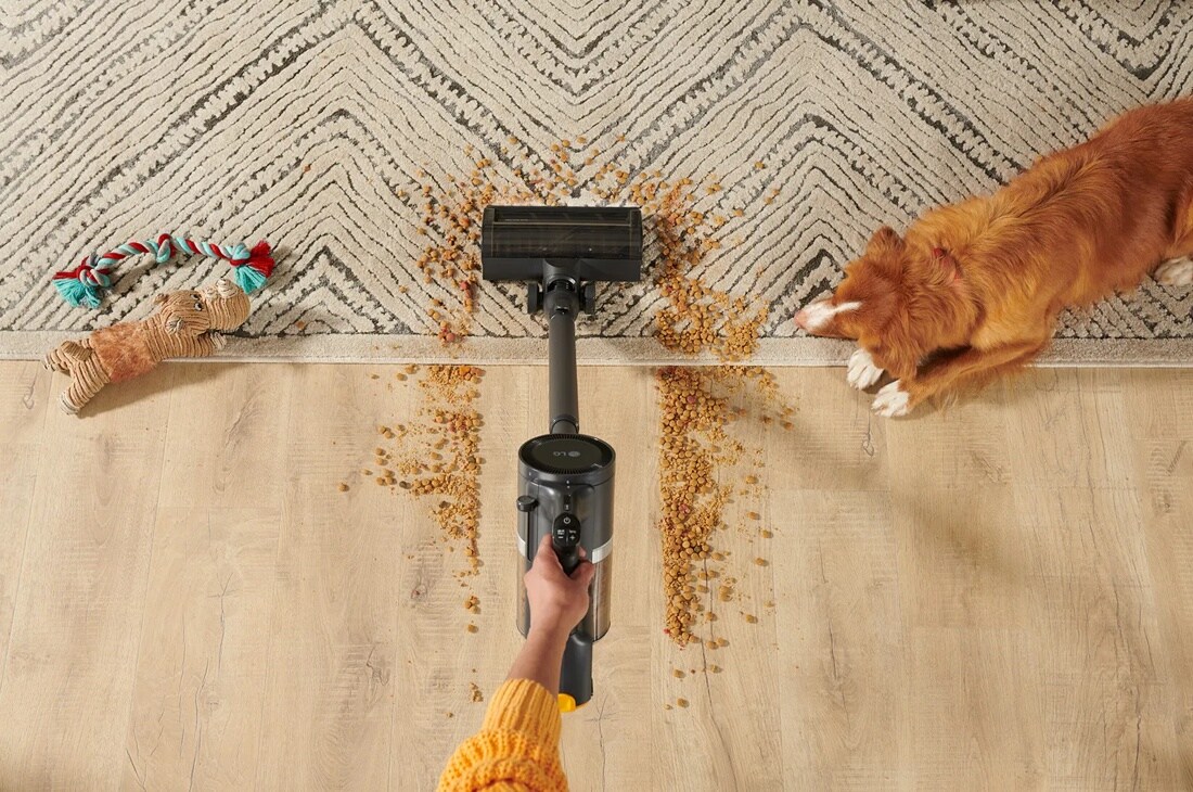 CordZero(TM) Kompressor(RM) Cordless Stick Vacuum with Dual Floor Max Nozzle & ThinQ (A941KTMP)