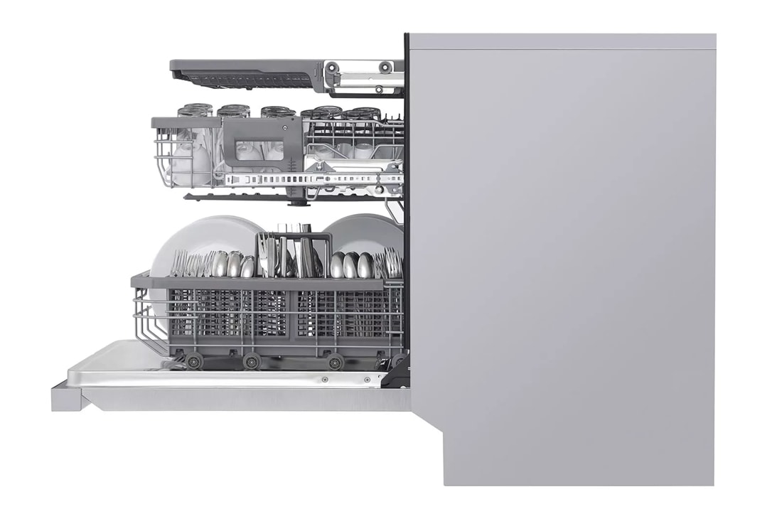 Front Control Dishwasher with TrueSteam® in Silver