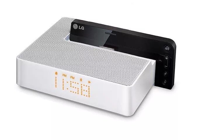 LG 8W iPod® Dock with Bluetooth® Streaming