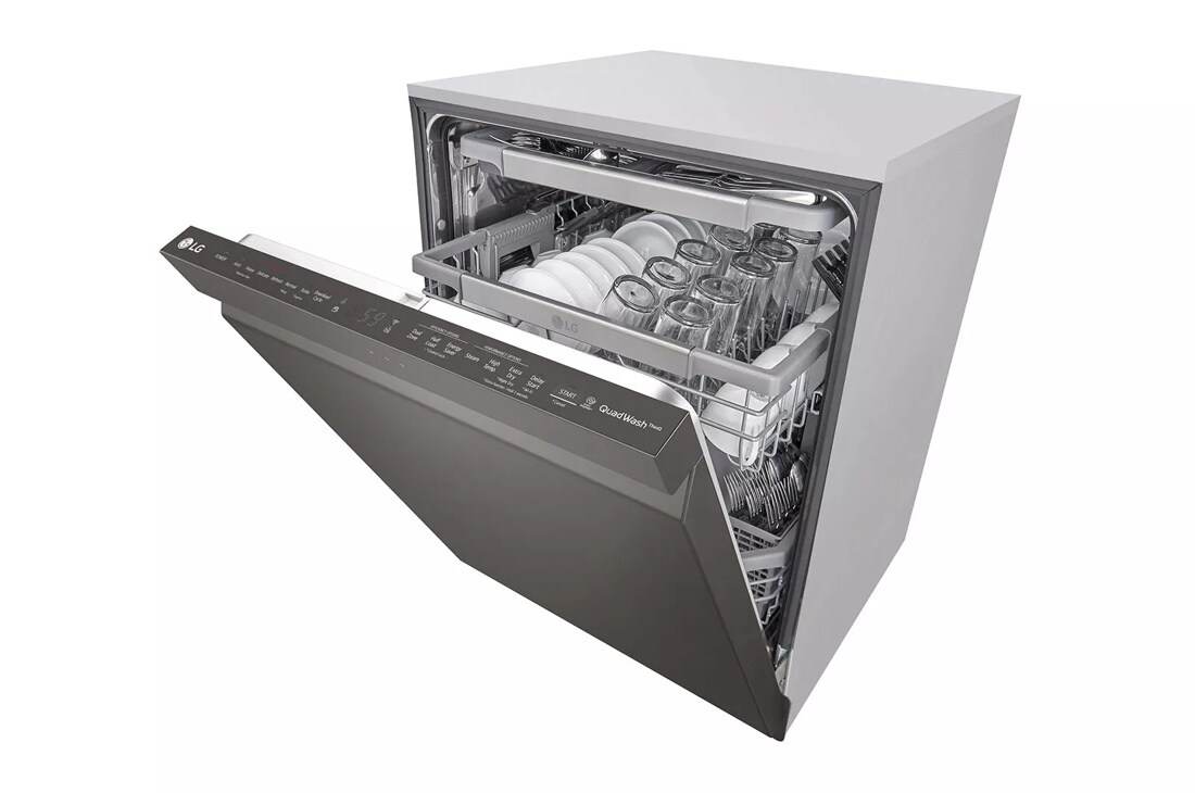 Top Control Smart Wi-Fi Enabled Dishwasher with QuadWash™ and TrueSteam®