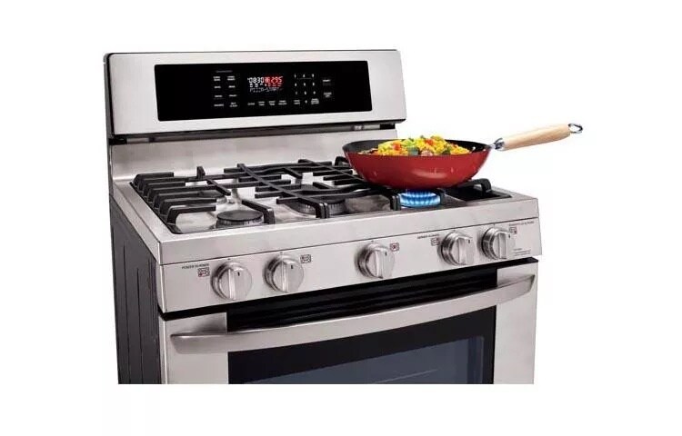 5.4 cu. ft. Capacity Premium Gas Single Oven Range with EvenJet™ Convection System and Warming Drawer