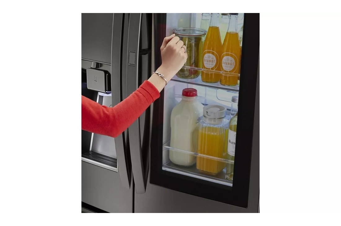 Refrigeradora LG Instaview™ Door in Door™ LSFXC2496D de 24p3