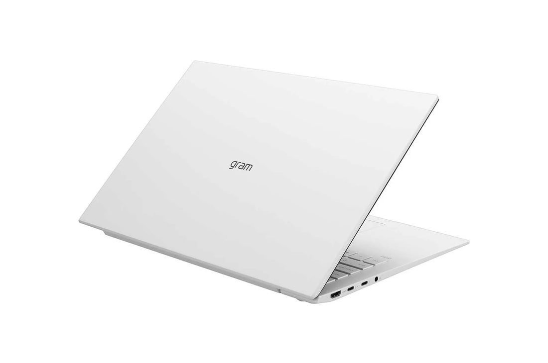 LG gram 17'' laptop  ultra-lightweight with 16:10 IPS anti glare