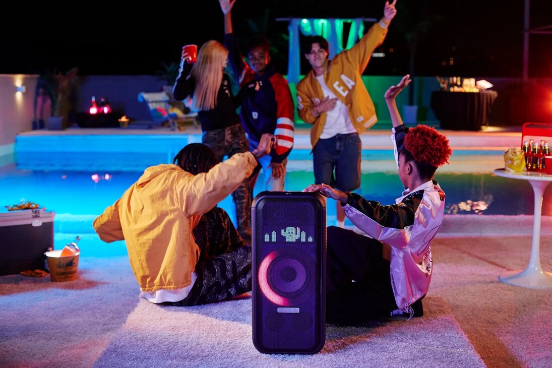 XL7S Portable Bluetooth Speaker LG XBOOM with 8" Woofer and up to 20 Hrs of Battery Life
