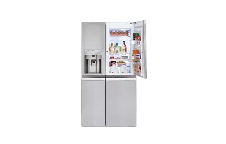 22 cu. ft. Large Capacity Side-by-Side Refrigerator w/Door-in-Door®