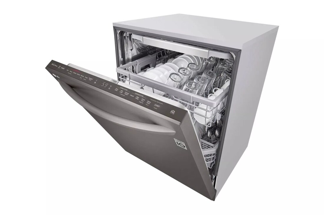 Top Control Smart wi-fi Enabled Dishwasher with QuadWash™ and TrueSteam®