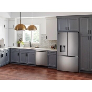 LY24Z6231V Lifestyle Image